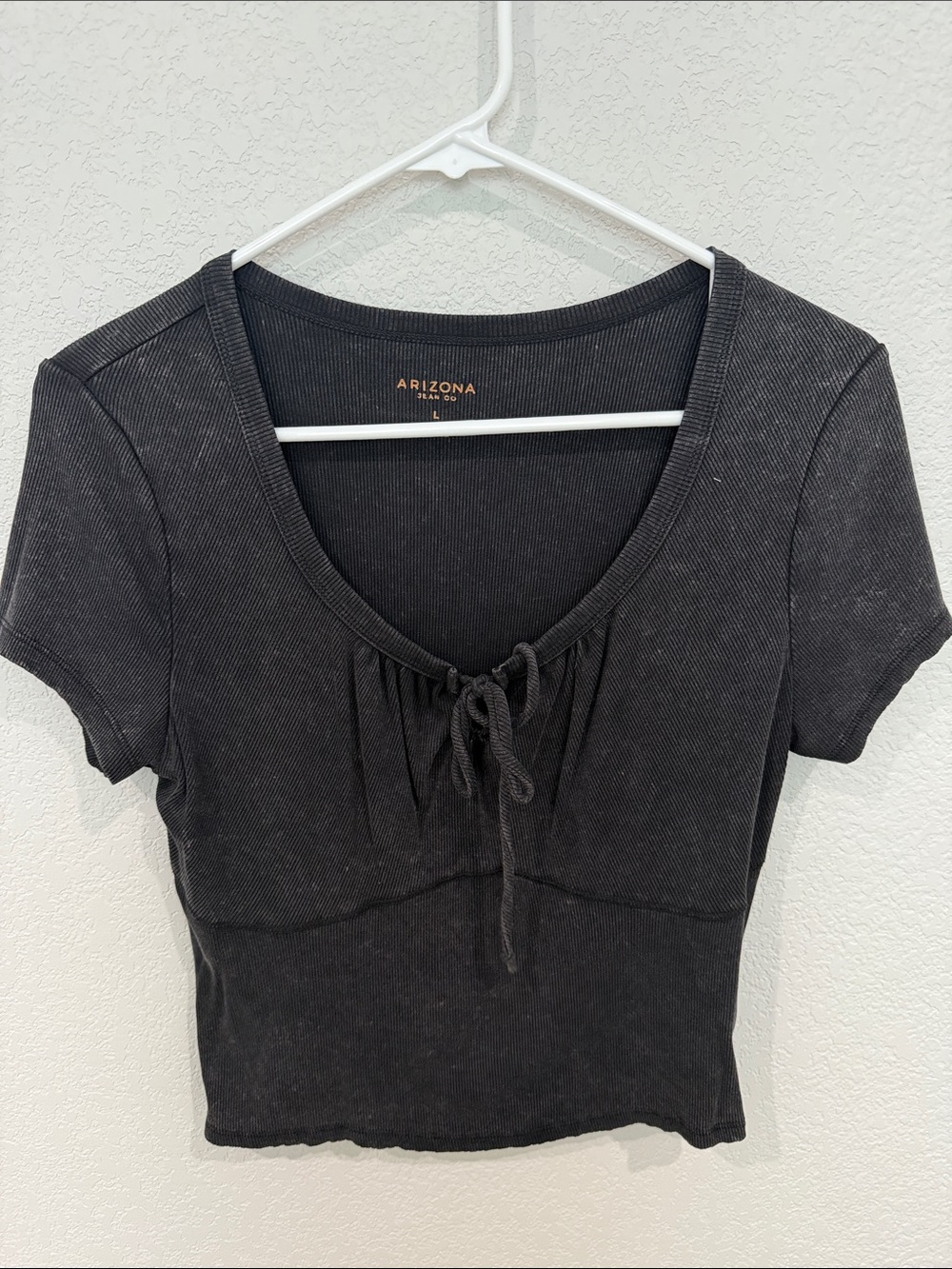 Arizona Jean Company Black Ribbed Tie-Front Crop Top